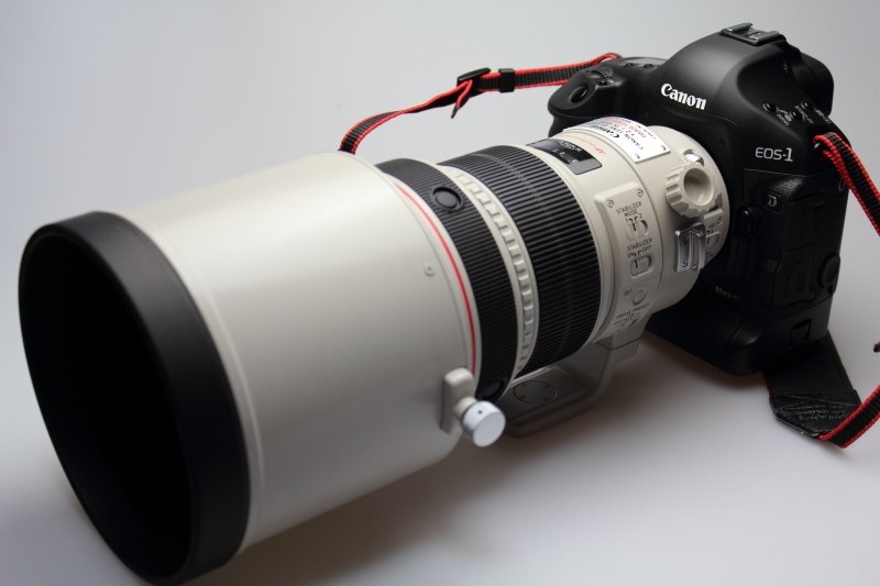 円高に乗じてB&Hで購入してみました。』 CANON EF200mm F2L IS 円高に乗じてB&Hで購入してみました。』 CANON EF200mm F2L IS