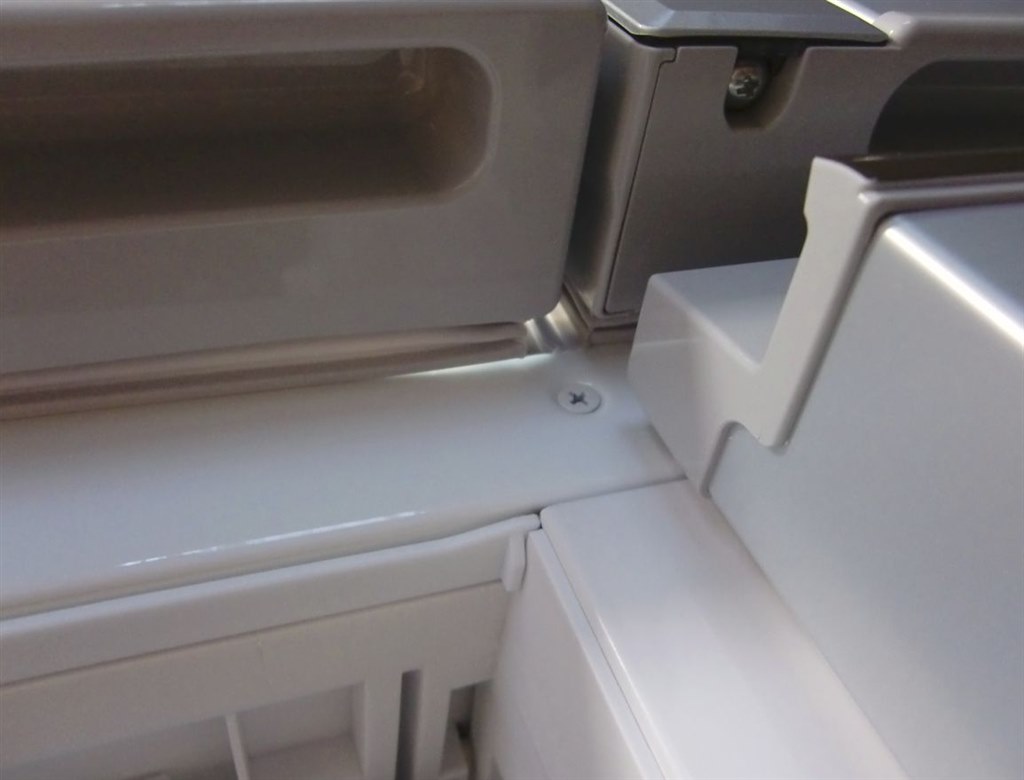 扉の隙間から冷気が漏れそう』 パナソニック NR-F475TM のクチコミ